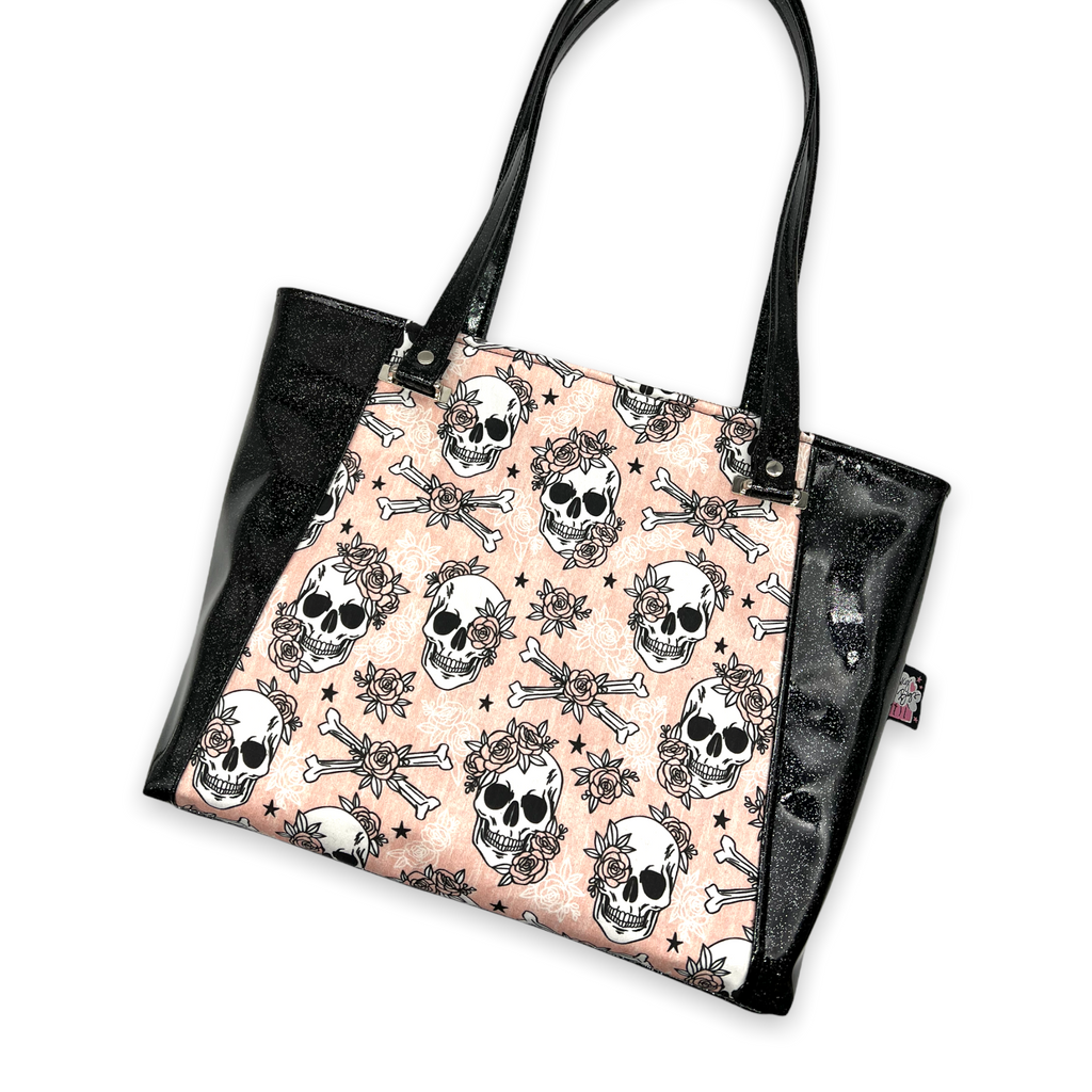 Pin on bags & purses & pouches & totes